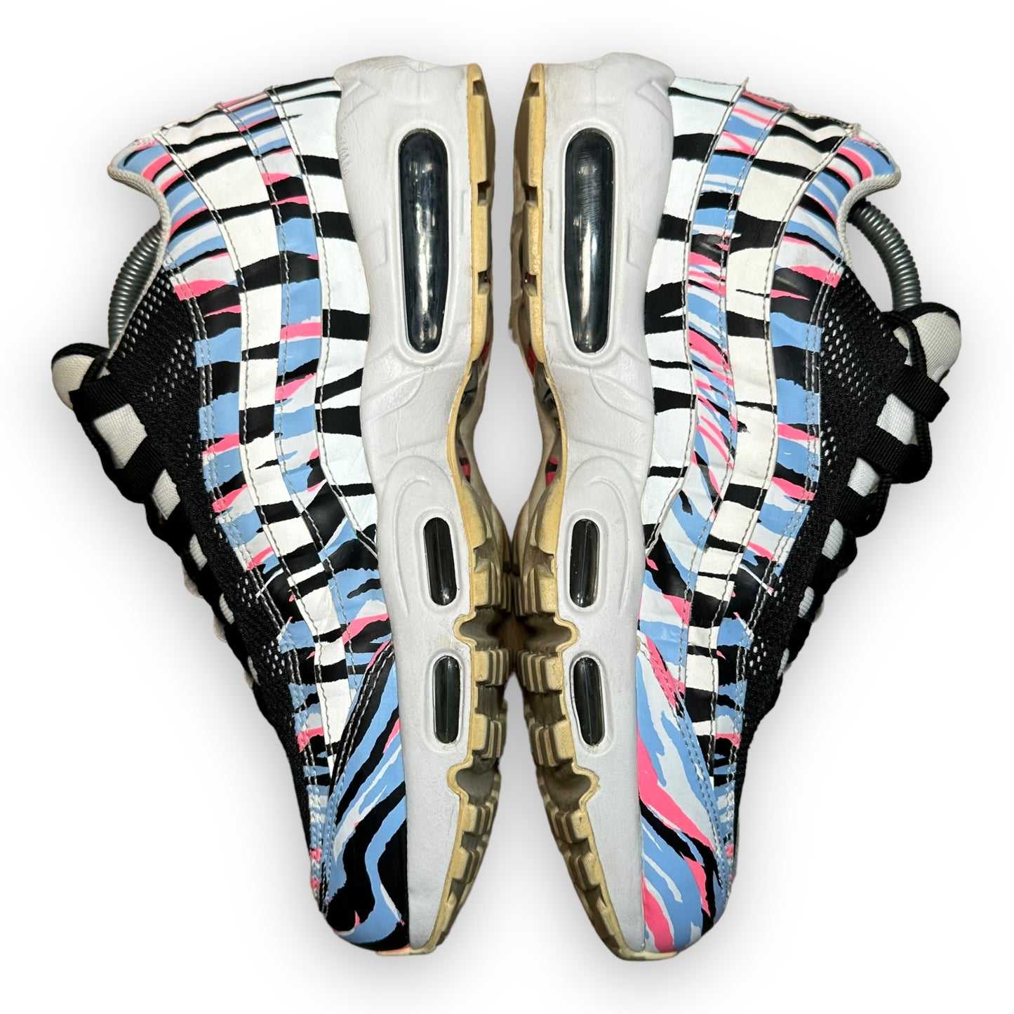 EU44 - US10 - UK9 • Air Max 95 South Korea