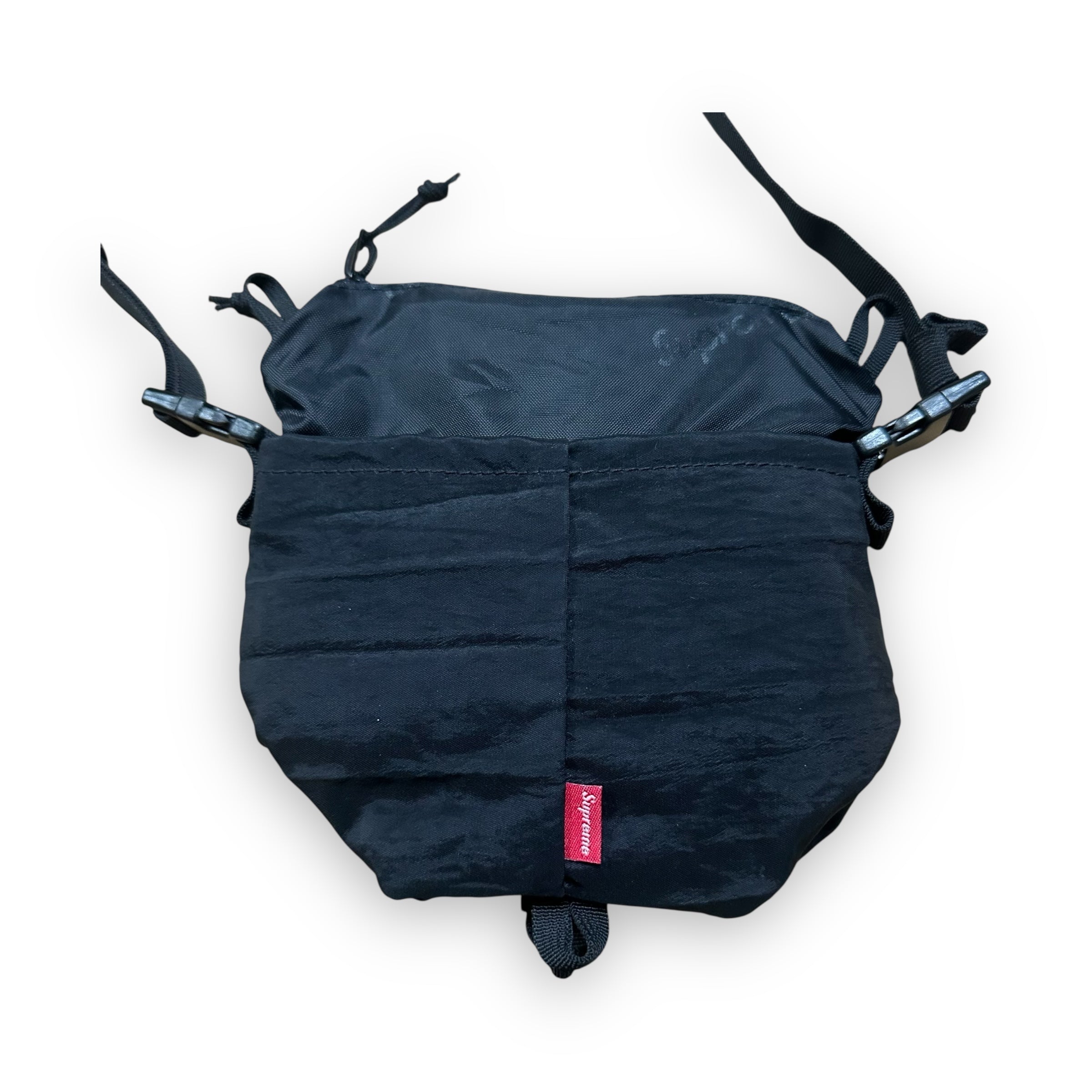 Bag Supreme Neck Pouch
Black FW20