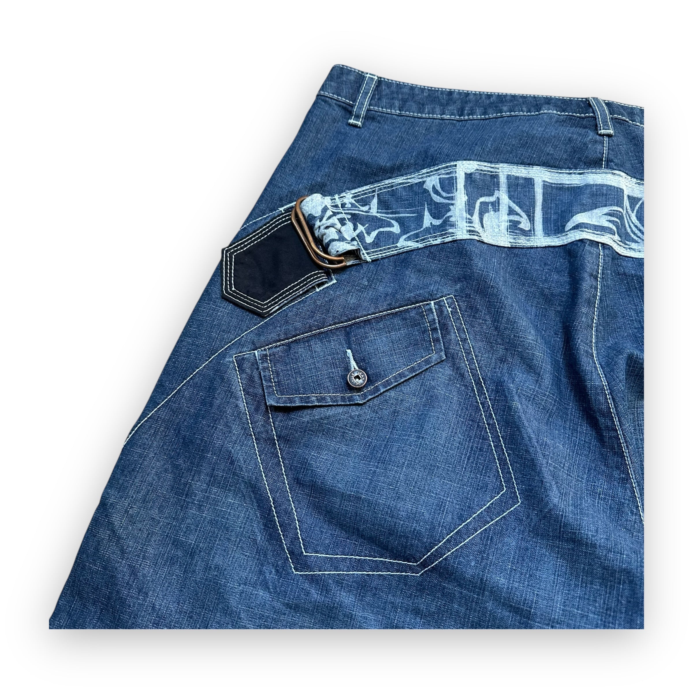 Jort Marithe + François Girbaud SAMPLE Cross