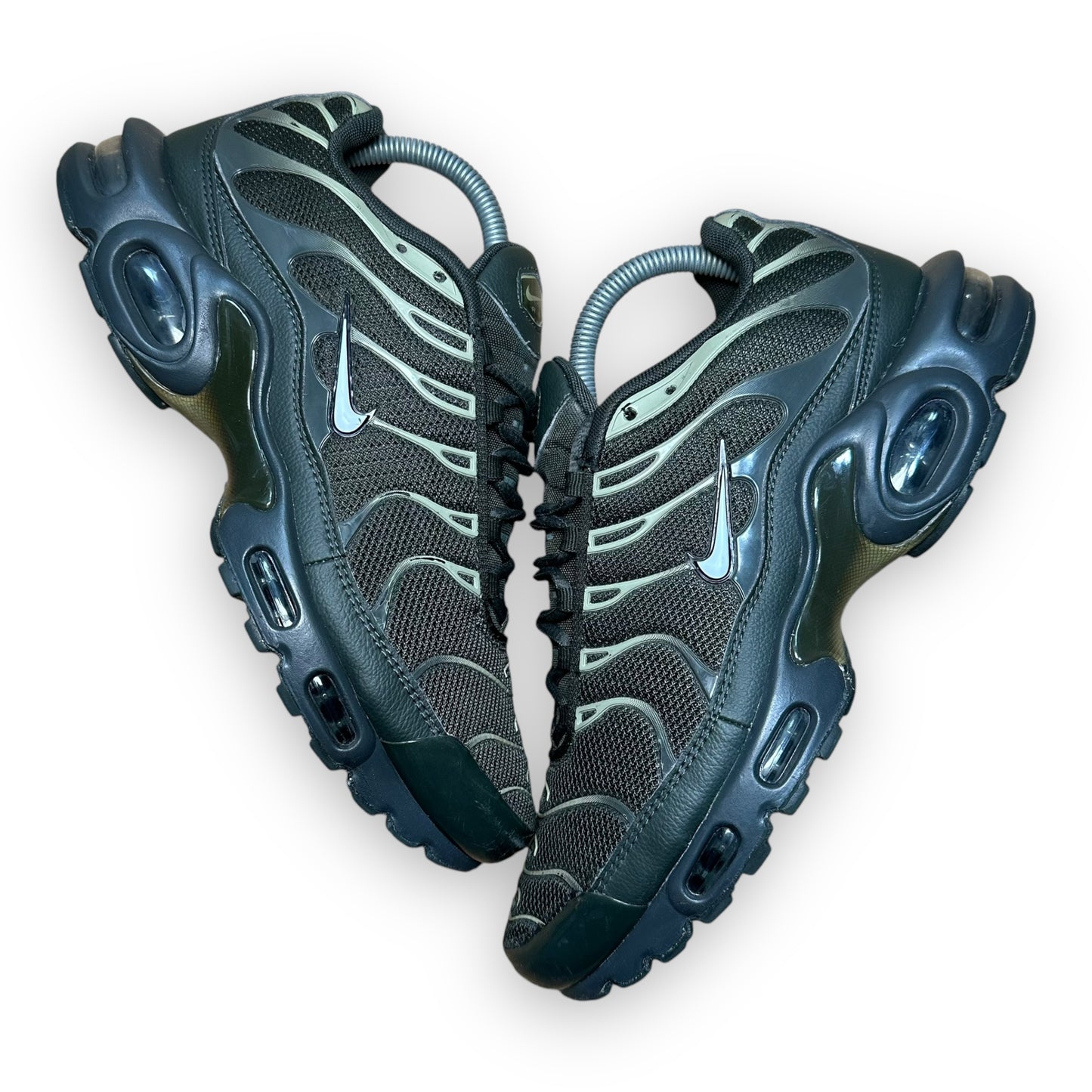 EU42 - US8.5 - UK7.5 • Air Max Plus Sequoia