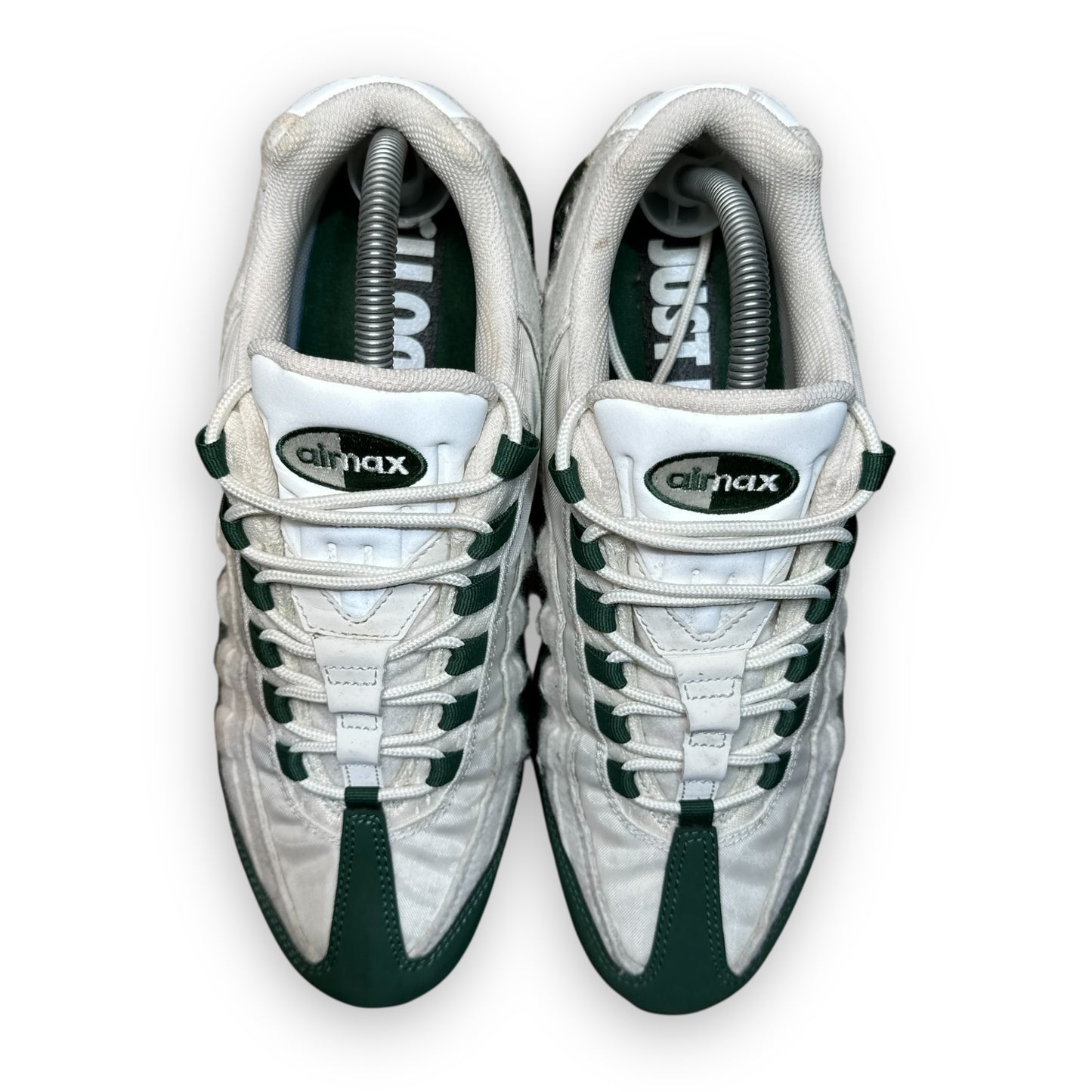 EU44 - US10 - UK9 • Air Max 95 Fir