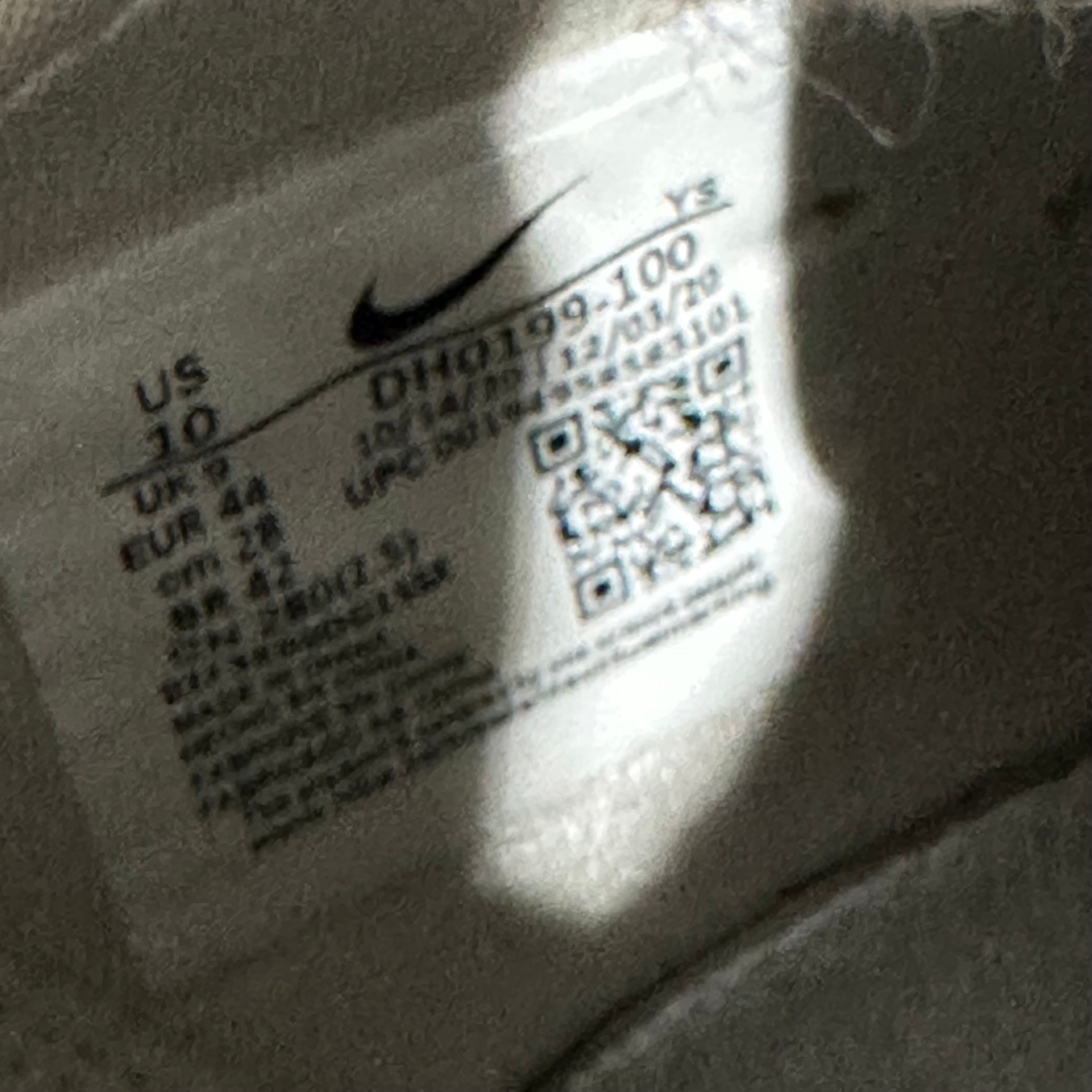 Air Carnivore Comme des Garcons White