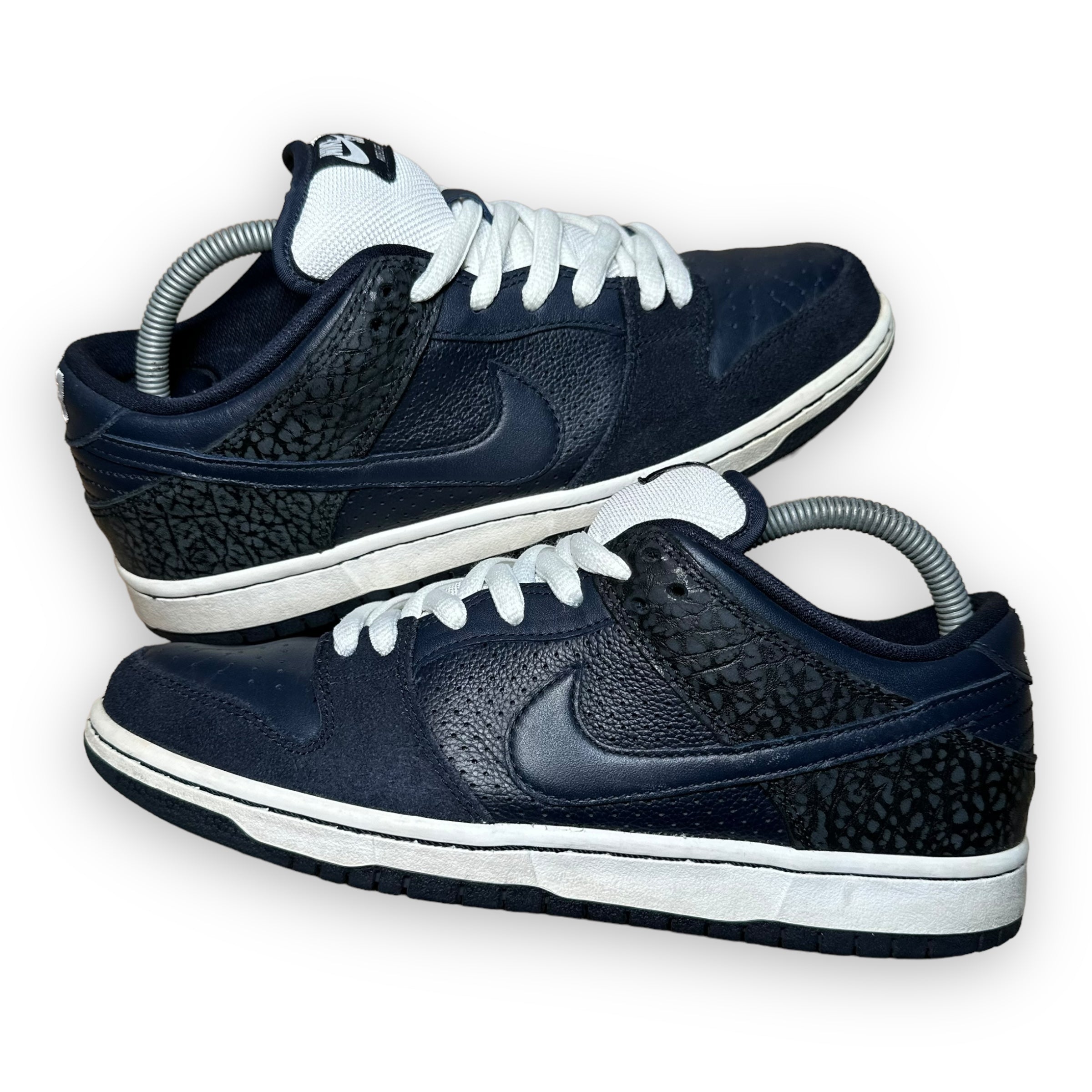 SB Dunk Low Murasaki Ride Life