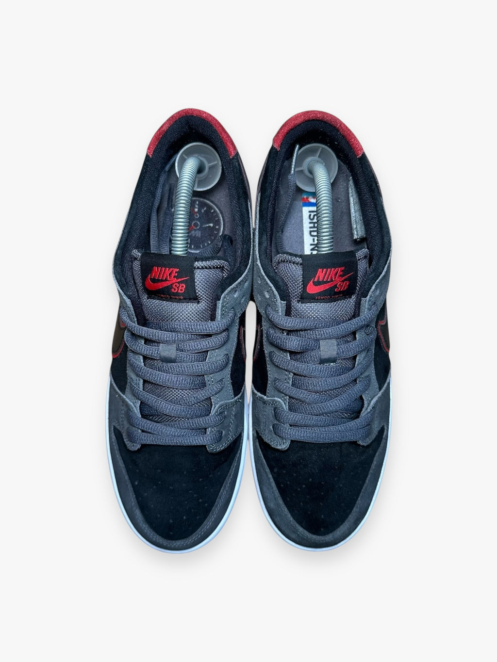 SB Dunk Low Ishod Wair Dark Grey Red