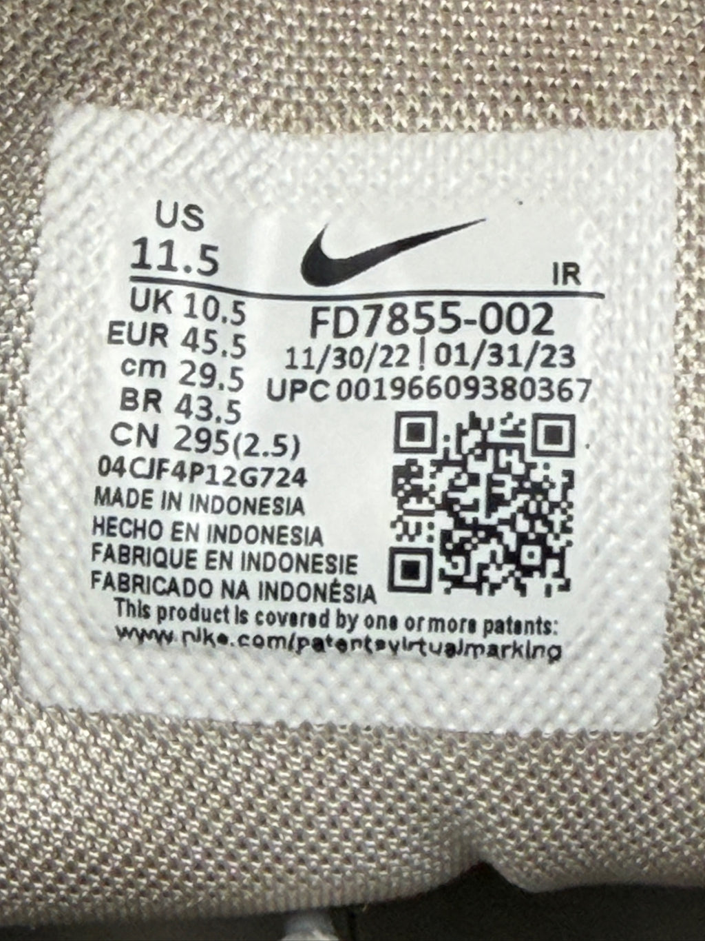 Air Max Plus TN A-COLD-WALL Platinum