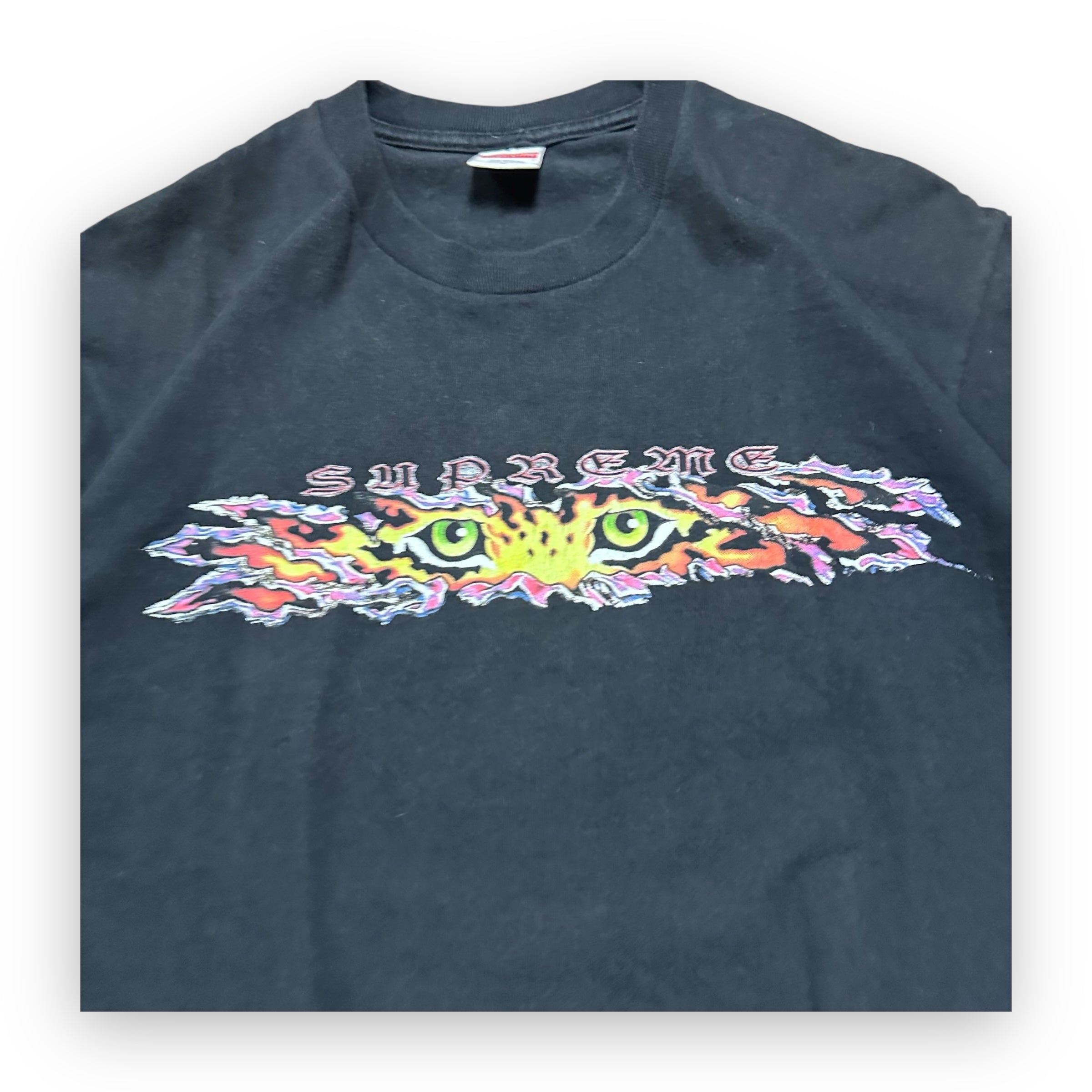 Tee Supreme Eyes Black SS22
