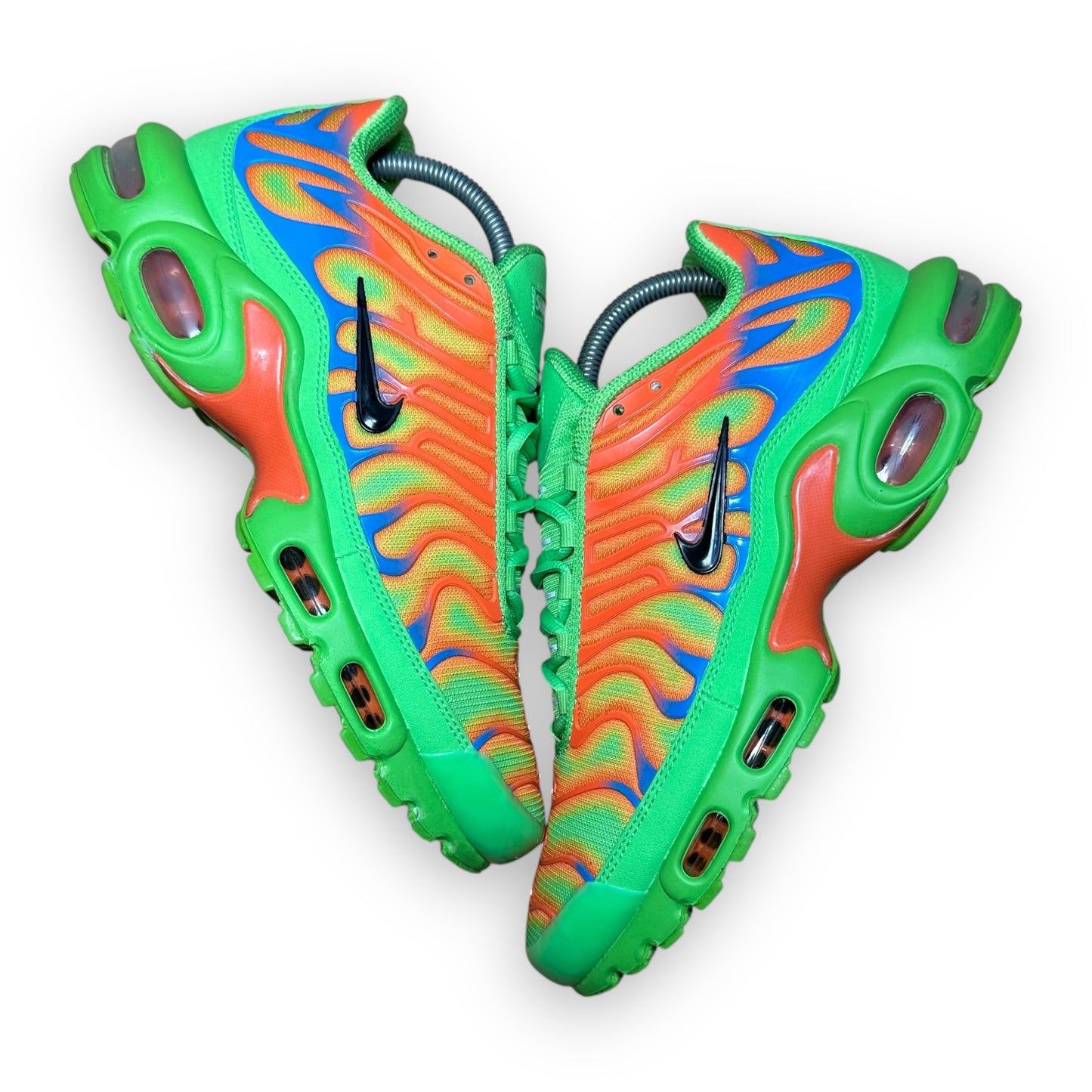 EU42.5 - US9 - UK8 • Air Max Plus TN Supreme Green