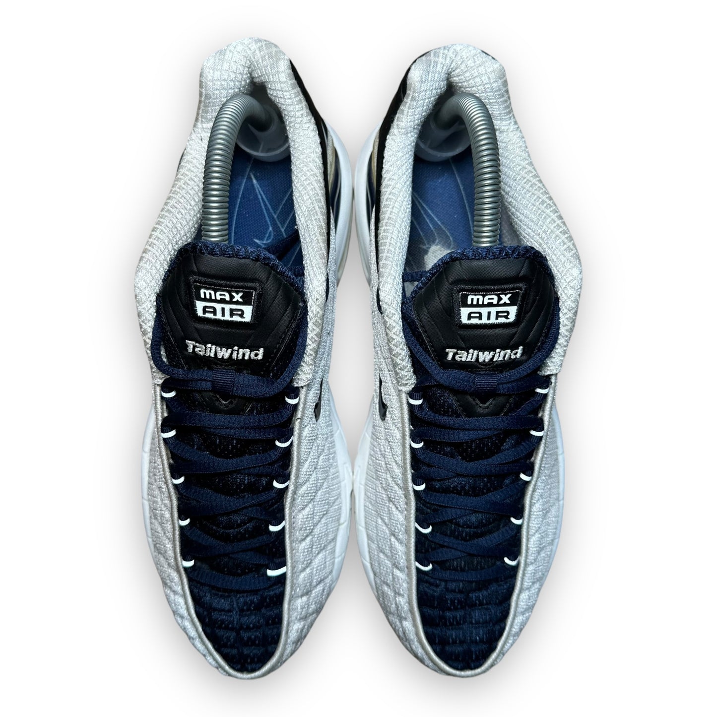 EU42 - US8.5 - UK7.5 • Air Max Tailwind 5 White Navy