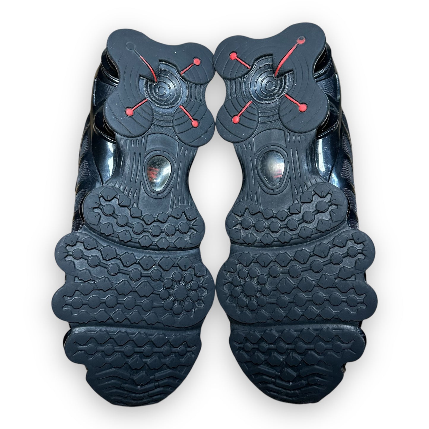 EU41 - US8 - UK7 • Shox TL Black Metallic Hematite