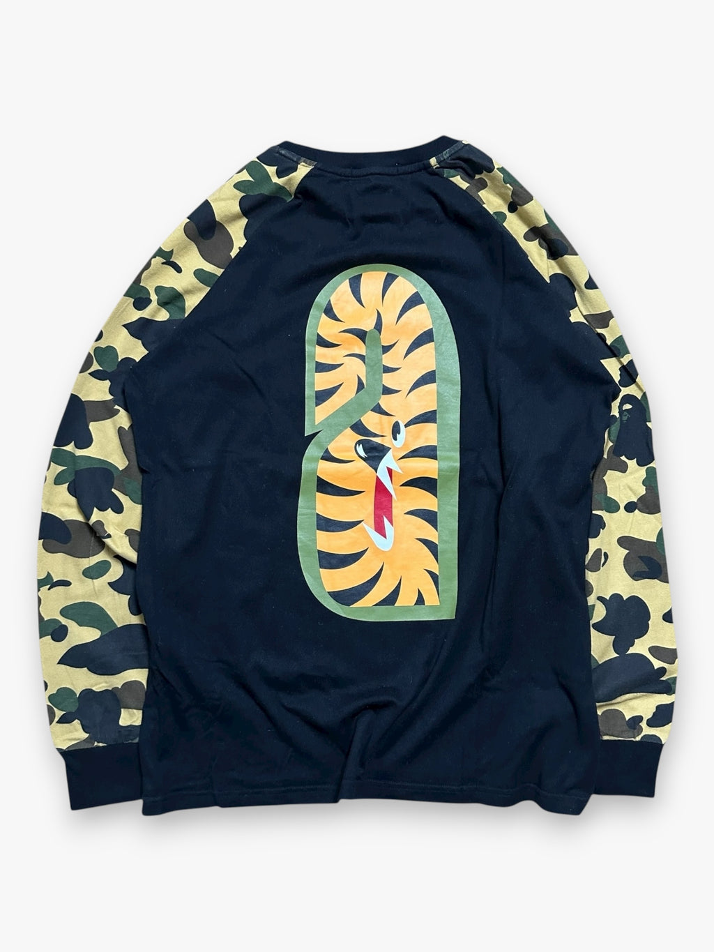 Tee Longsleeve BAPE 1st Camo Shark Black/Yellow FW18