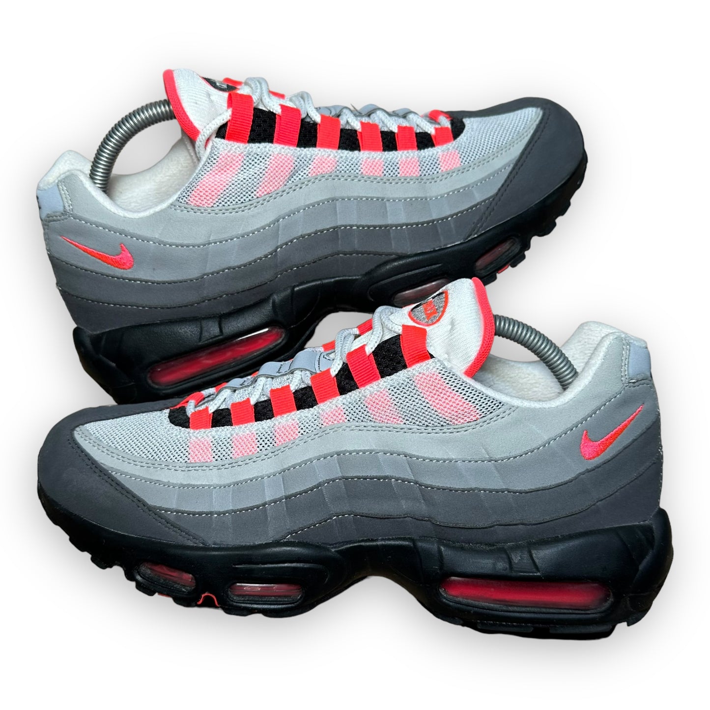 EU44.5 - US10.5 - UK9.5 • Air Max 95 OG Solar Red