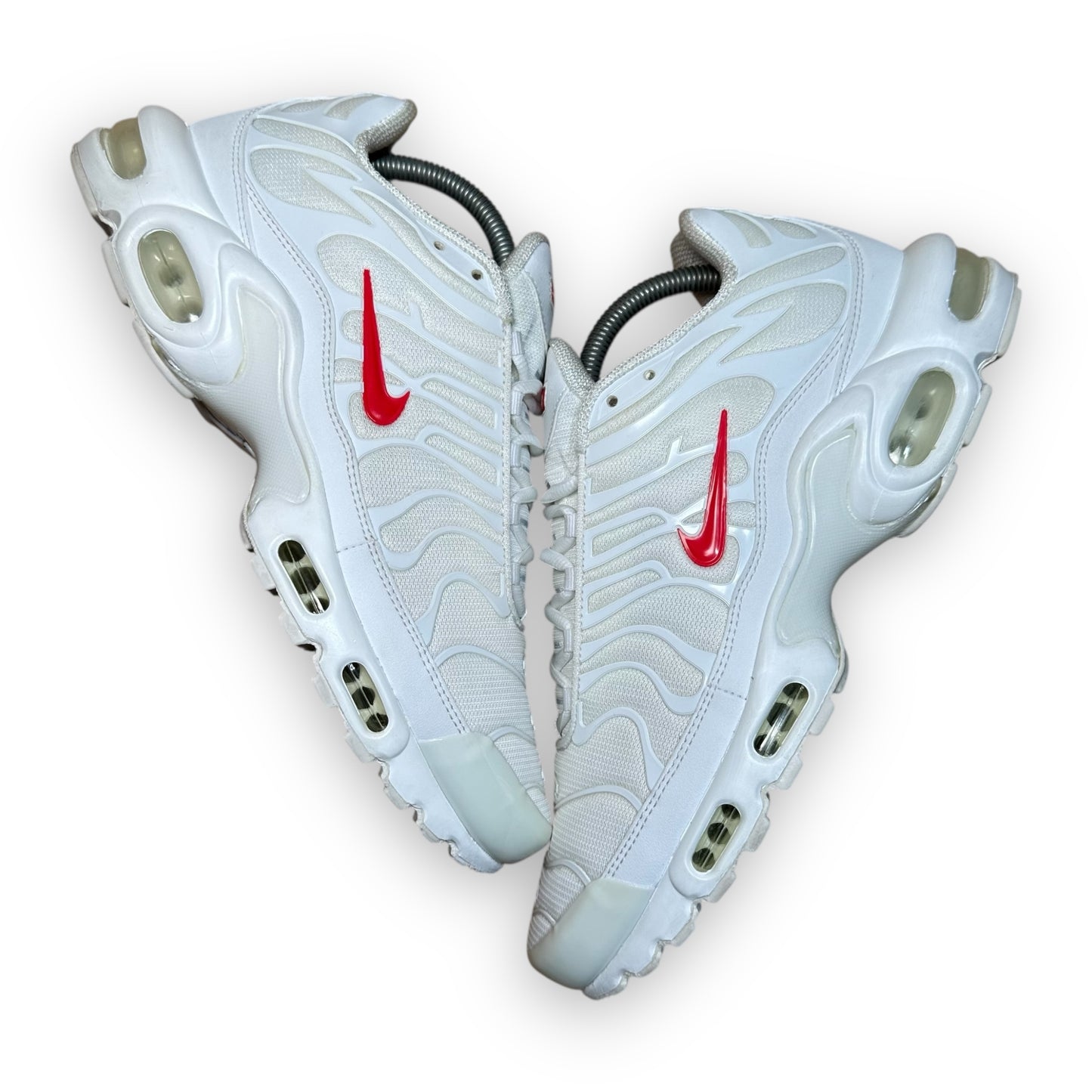 EU44 - US10 - UK9 • Air Max Plus TN Supreme White