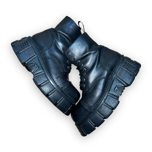 EU44 - US10 - UK9 • New Rock Boots Black