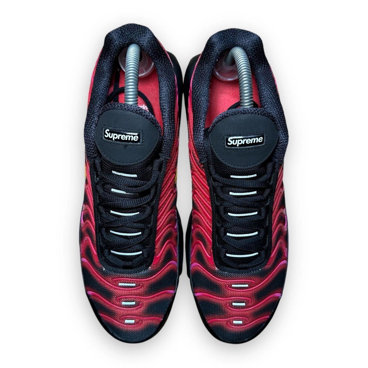 EU42.5 - US9 - UK8 • Air Max Plus TN Supreme Black