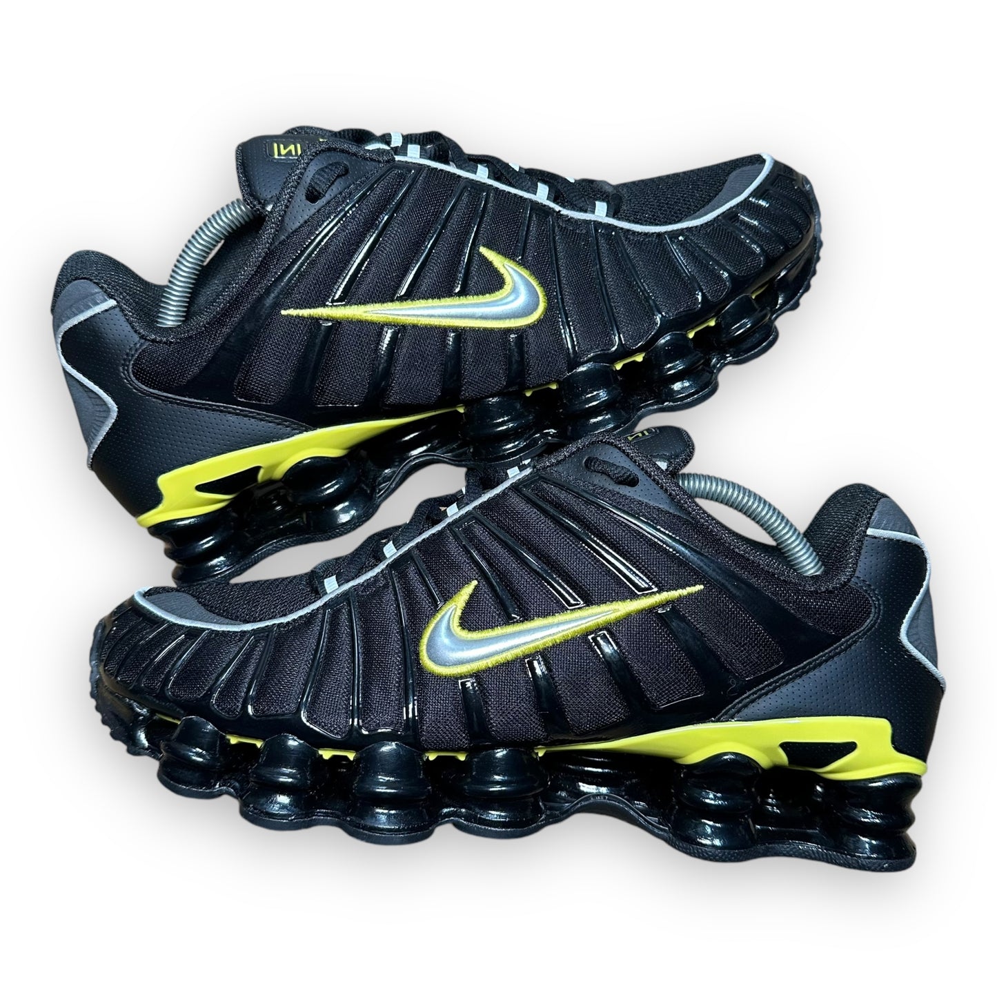 EU45 - US11 - UK10 • Shox TL Black Dynamic Yellow