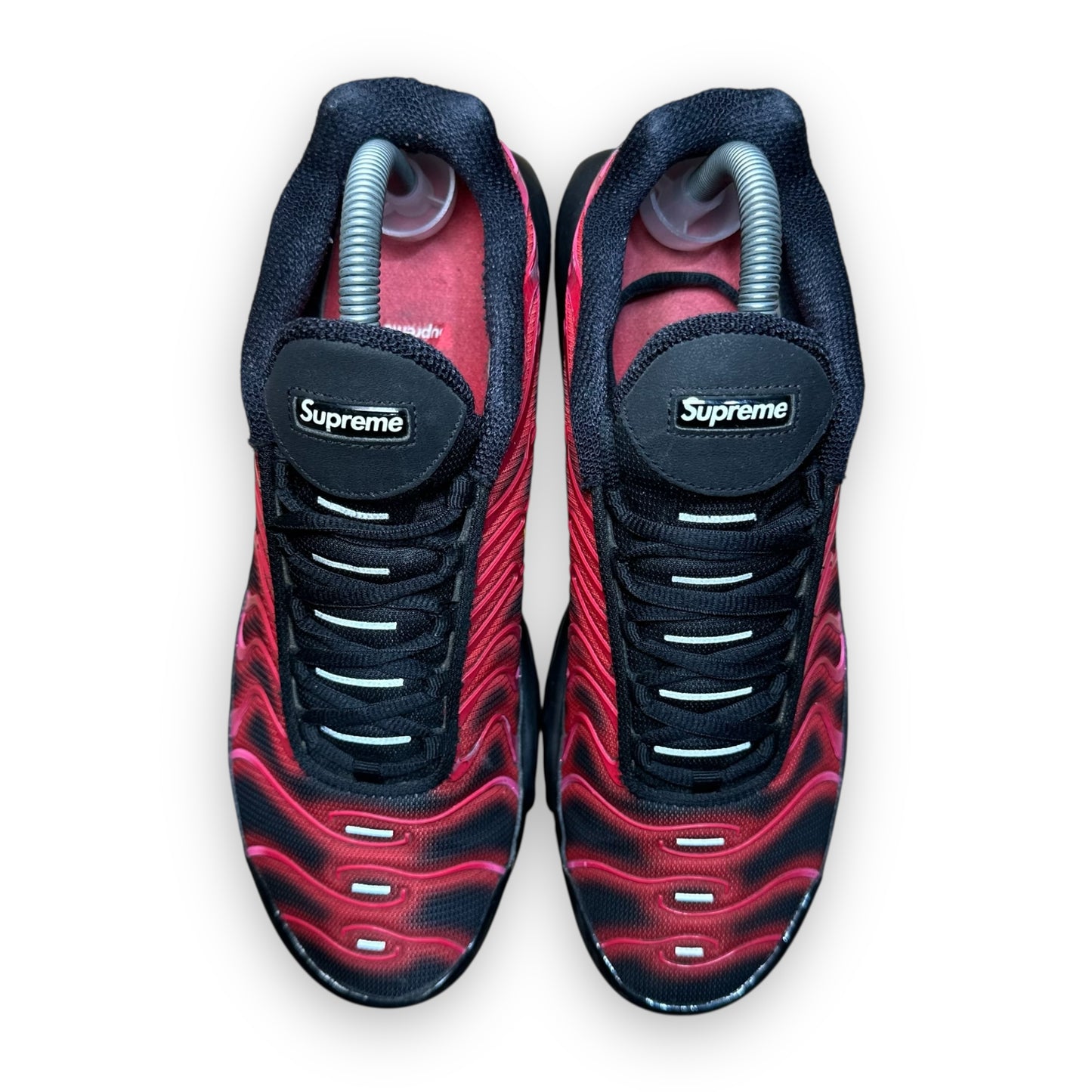 EU42.5 - US9 - UK8 • Air Max Plus TN Supreme Black