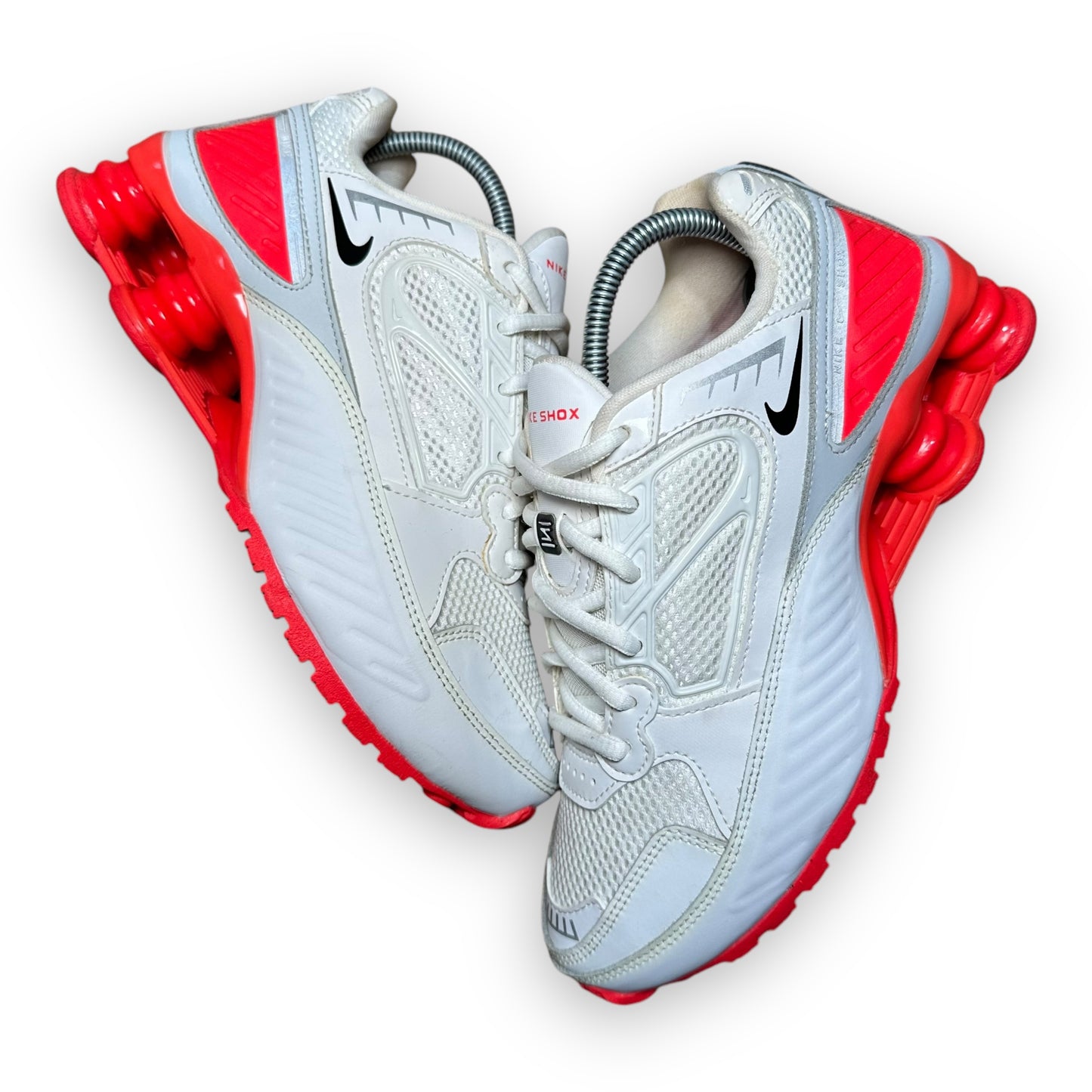 EU36.5 - US4.5 - UK4 • Shox Enigma White Red