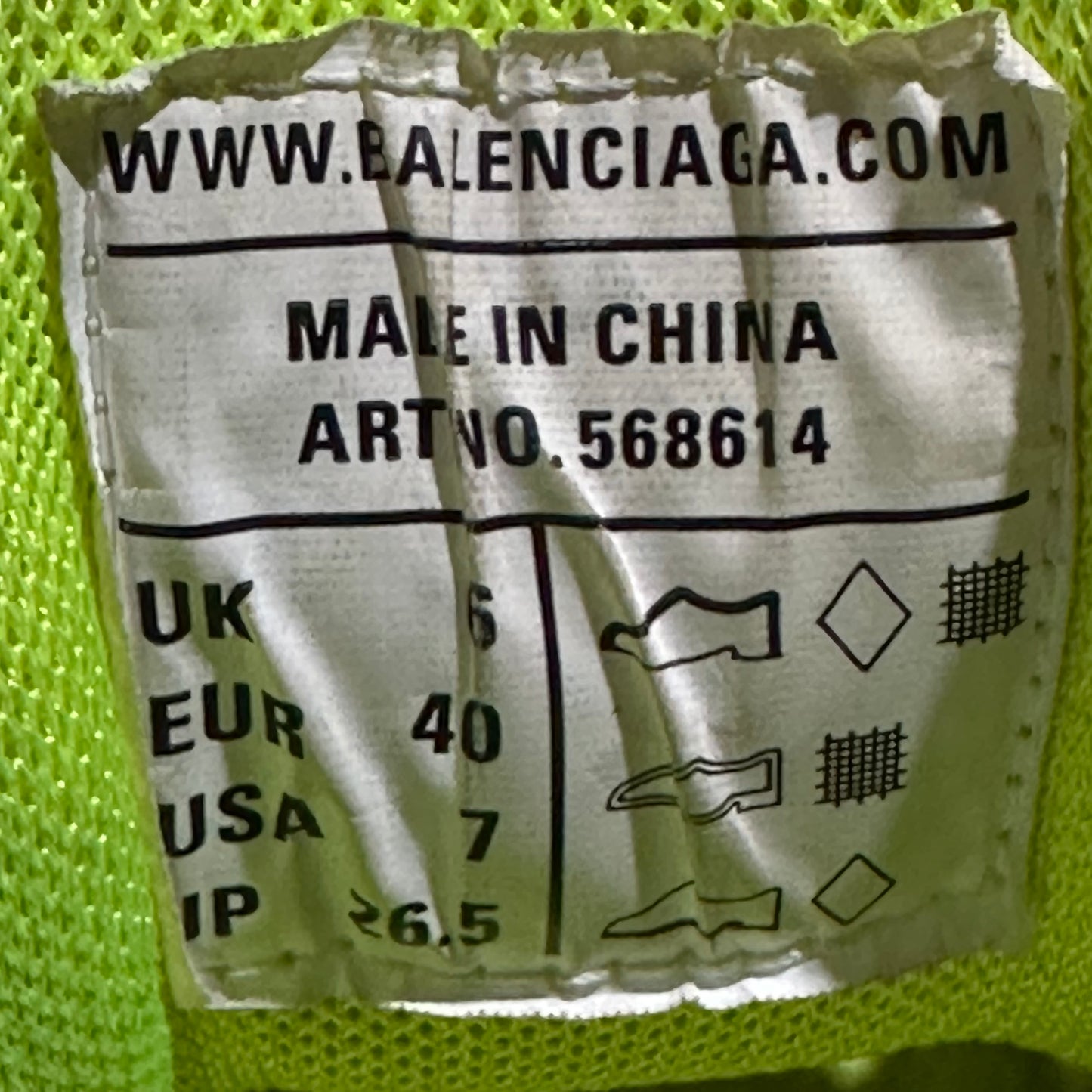 EU40 - US7 - UK6 • Balenciaga Track 2 Neon