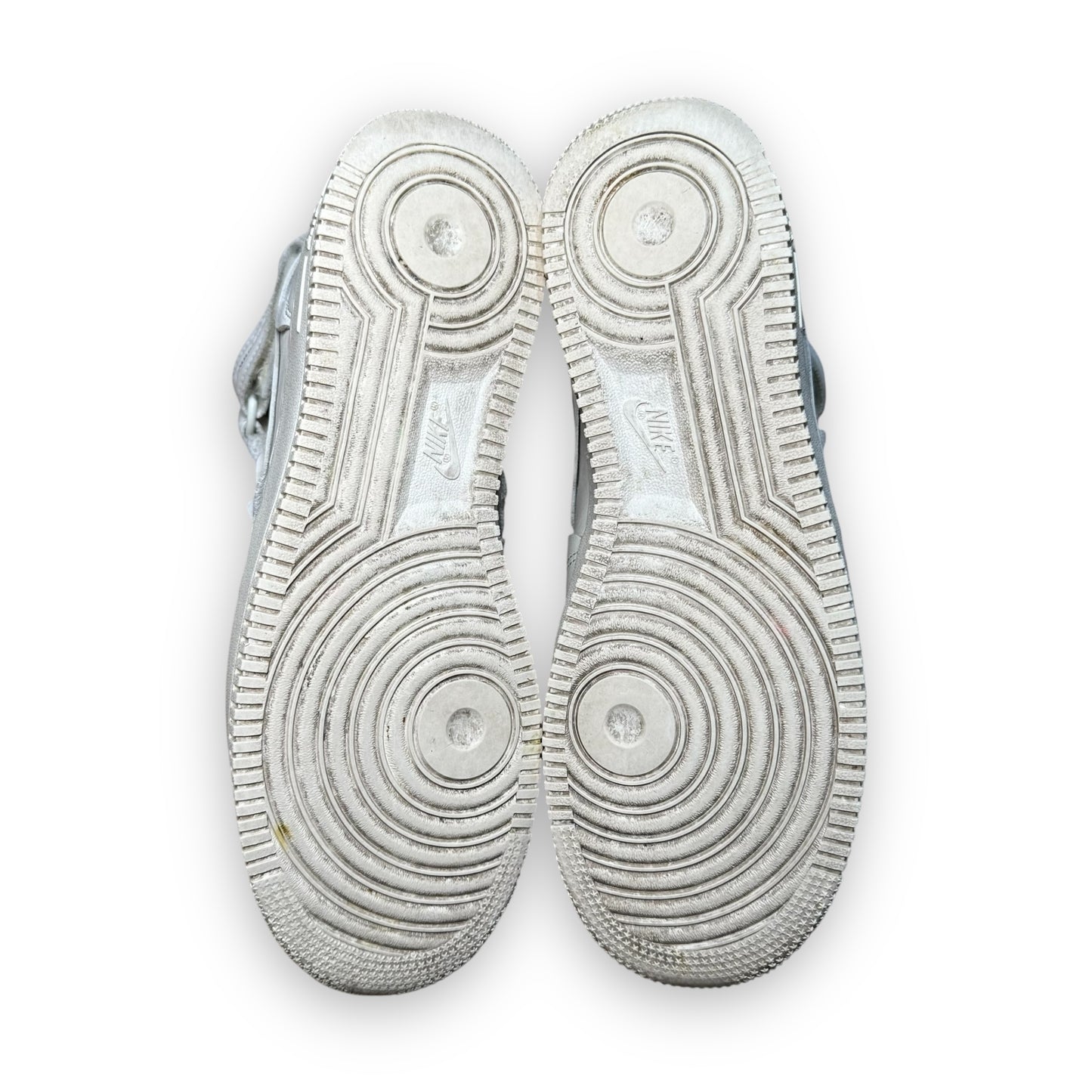 EU44 - US10 - UK9 • Air Force 1 Mid Comme des Garcons White