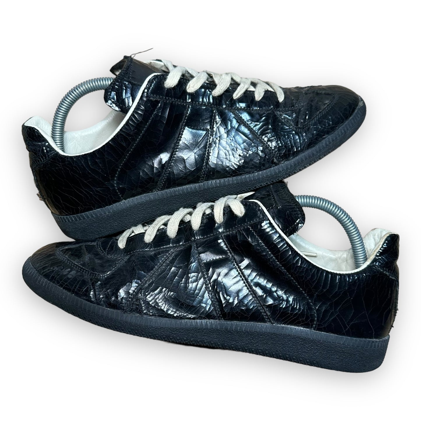 EU43 - US9.5 - UK8.5 • Maison Margiela Replica GAT Black Patent Cracked Leather